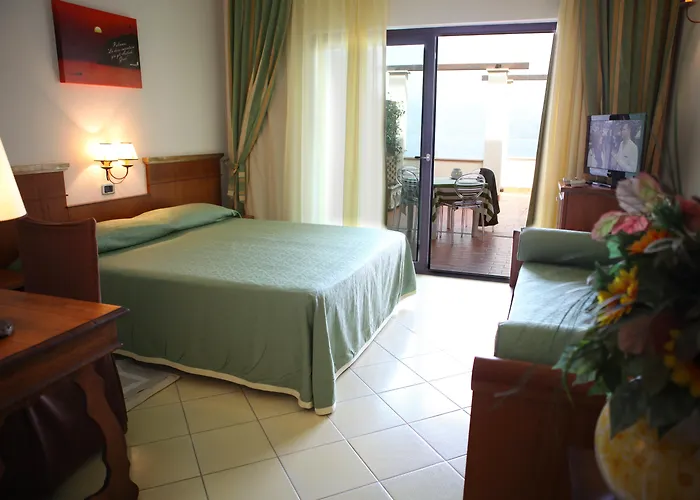 L'Antica Torre Del PortoAlbergo